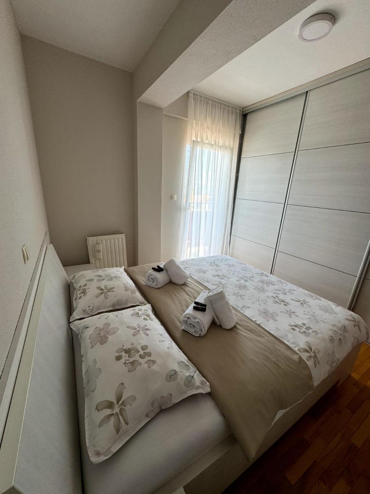 Apartman Loncar Посушье Экстерьер фото